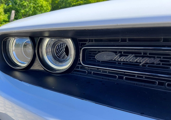 samochody osobowe Dodge Challenger cena 139000 przebieg: 55000, rok produkcji 2019 z Wejherowo